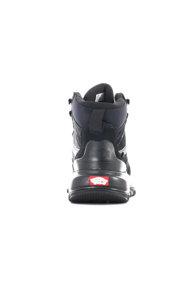 Vans MEN'S MTE CRESTLINE WATERPROOF INSULATED BOOTS