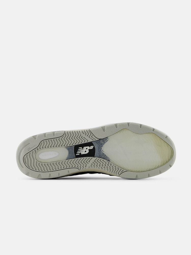 New Balance MEN'S ANDREW REYNOLDS 933