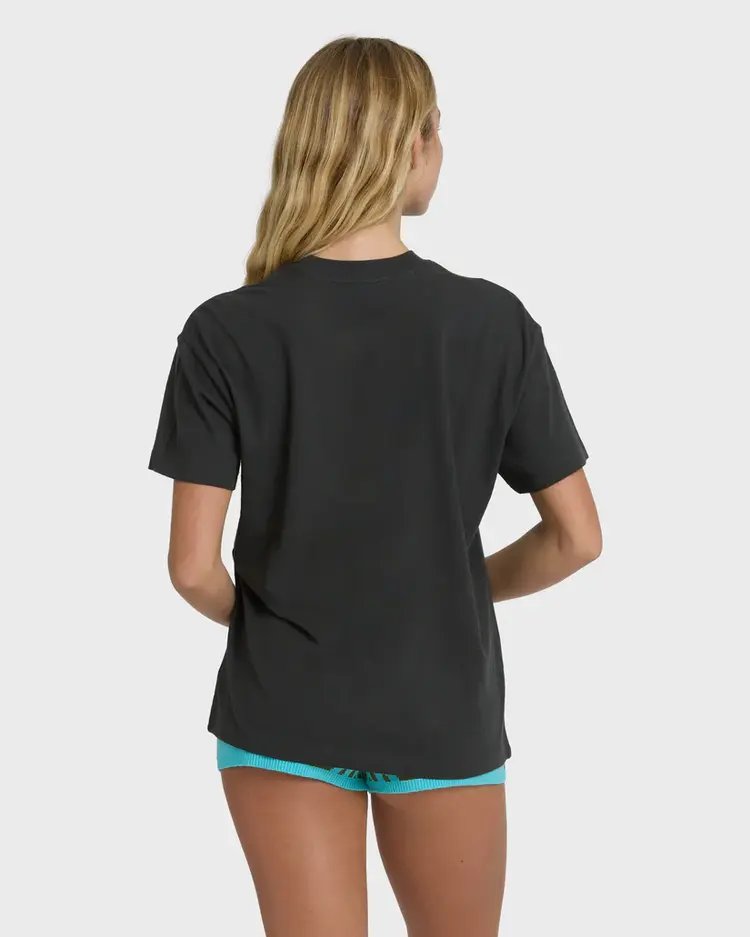 Billabong WOMEN'S VACAY WONDER SHORT SLEEVE TEE