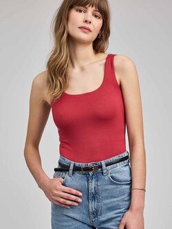 Gentle fawn WOMEN'S BLANCHE TANK GARNET