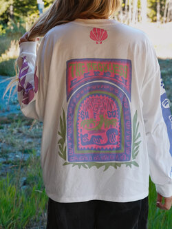 Notice the reckless FEMMES MANCHE LONGUES GECKO SURF CO