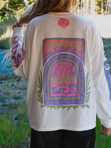 Notice the reckless FEMMES MANCHE LONGUES GECKO SURF CO