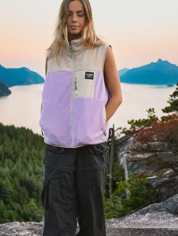 Notice the reckless FEMMES BLOSSOM REVERSIBLE FLEECE VEST