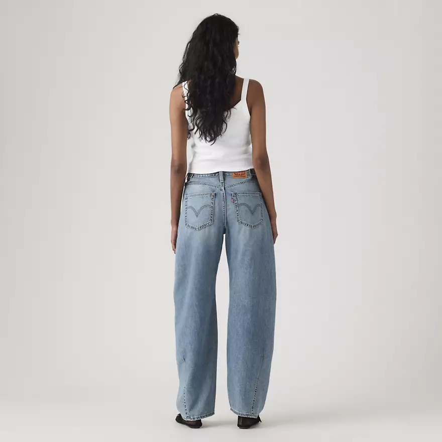 Levis FEMMES CINCH BARREL 31 JEANS