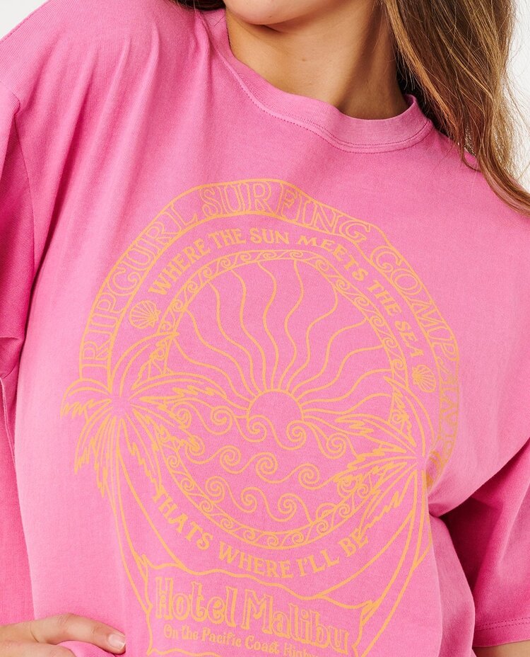 RIP CURL WOMEN'S HOTEL MALIBU HERITAGE TEE
