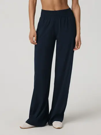 Vuori WOMEN'S VILLA WIDELEG PANT INK