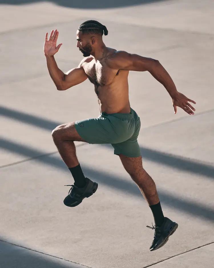 Vuori HOMMES KORE SHORT LINED 7"