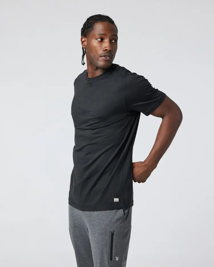 Vuori MEN'S SHORT SLEEVE PONTO PERFORMANCE TEE