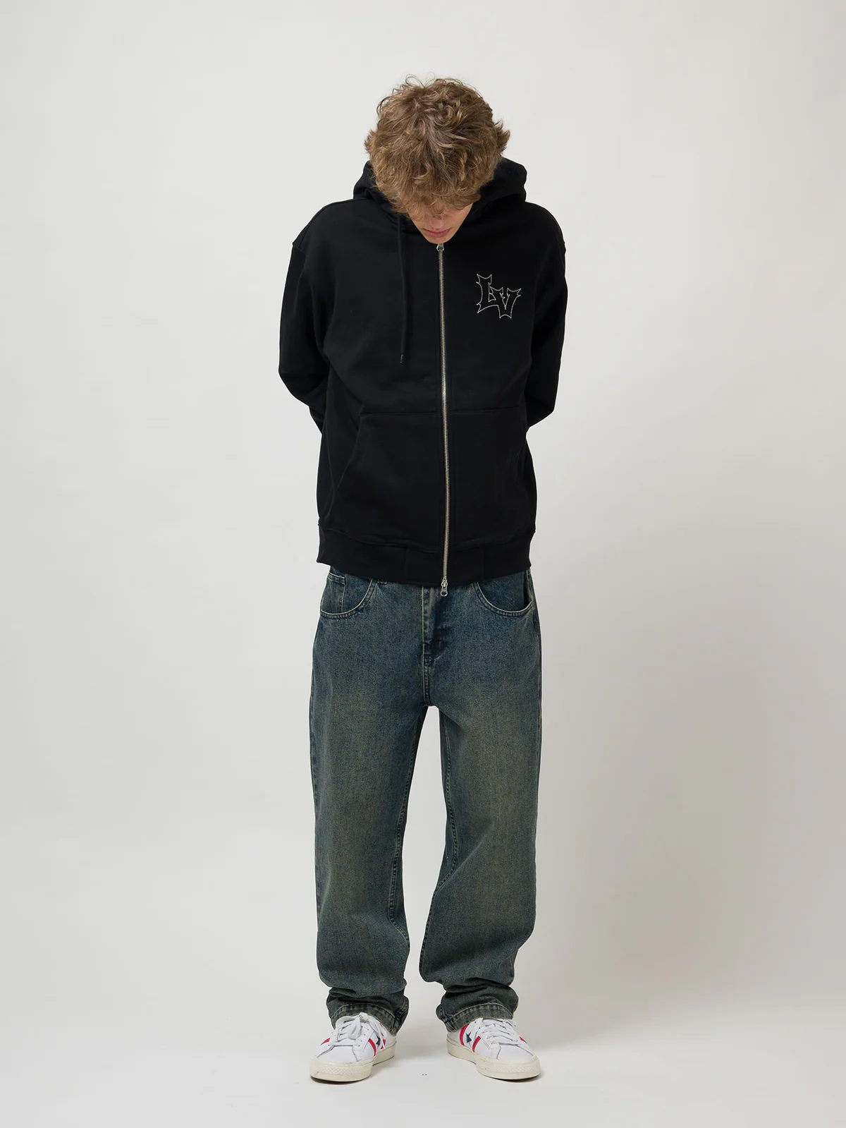 LOVIAH MEN'S HELL-V ZIP HOODIE