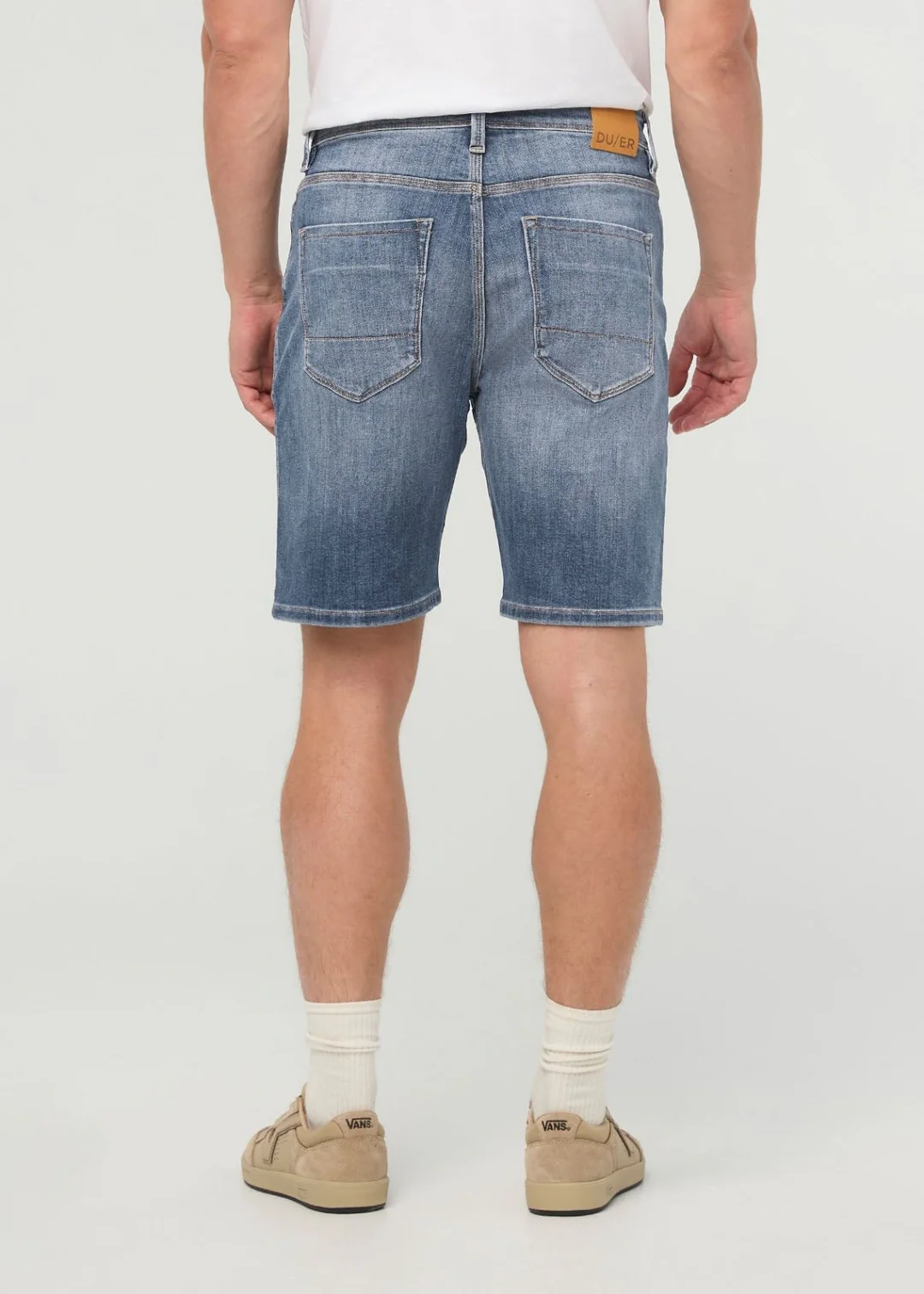 Du/er MEN'S PERFORMANCE DENIM+RELAXED SHORT 9''