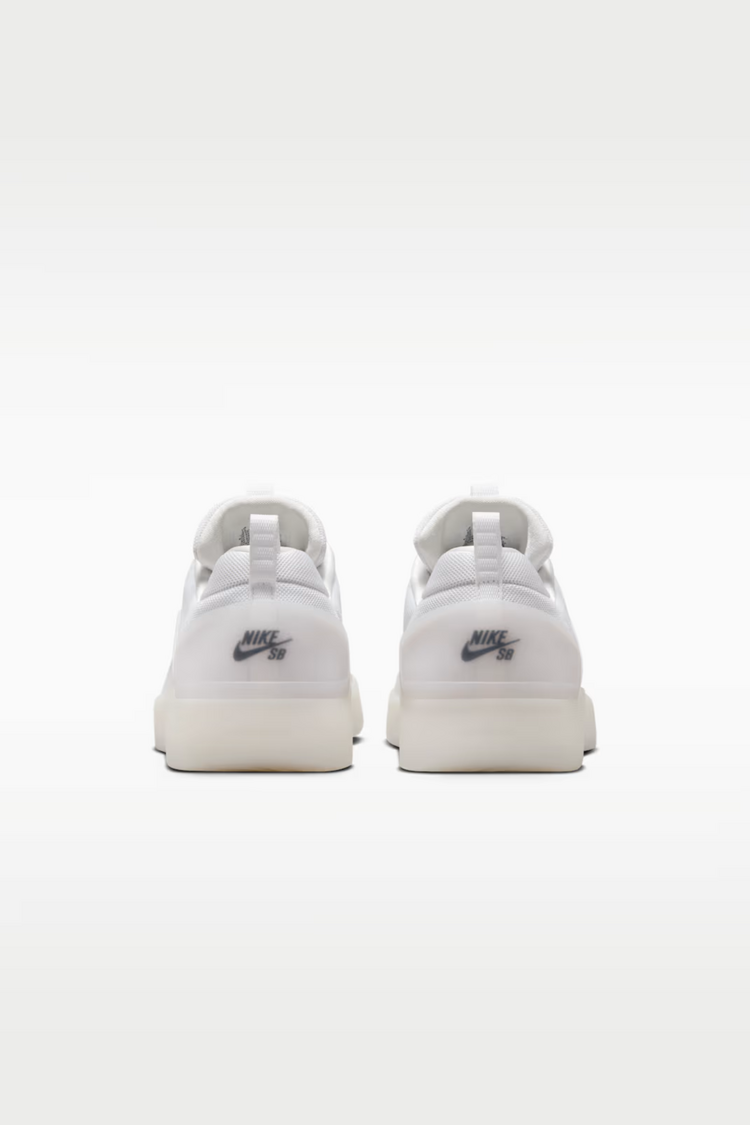 Nike SB MEN'S SB ZOOM NYJAH 4