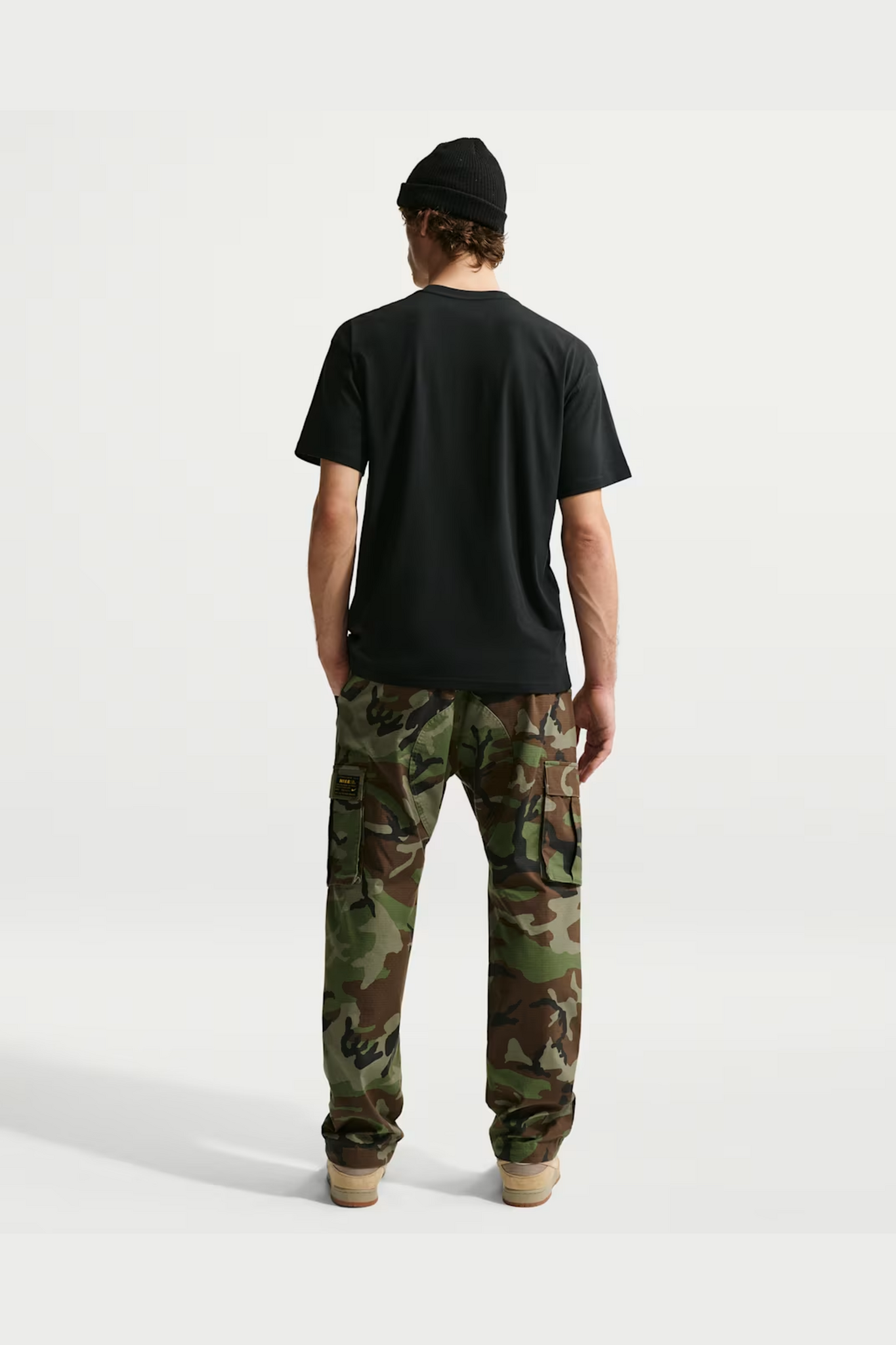 Nike SB MEN'S SB LOGO SKATE T-SHIRT