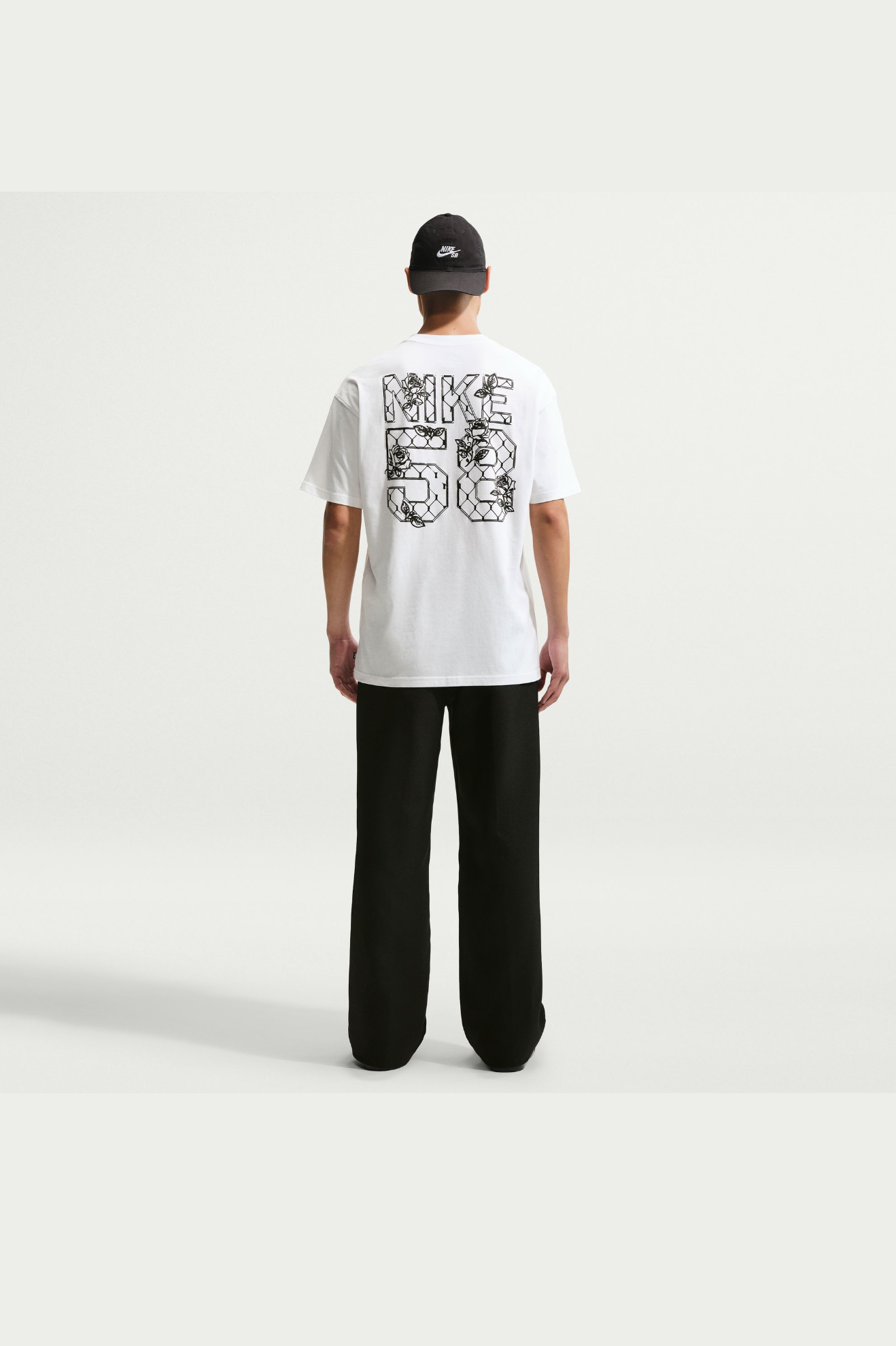 Nike SB MEN'S LSE VARSITY SKATE T-SHIRT