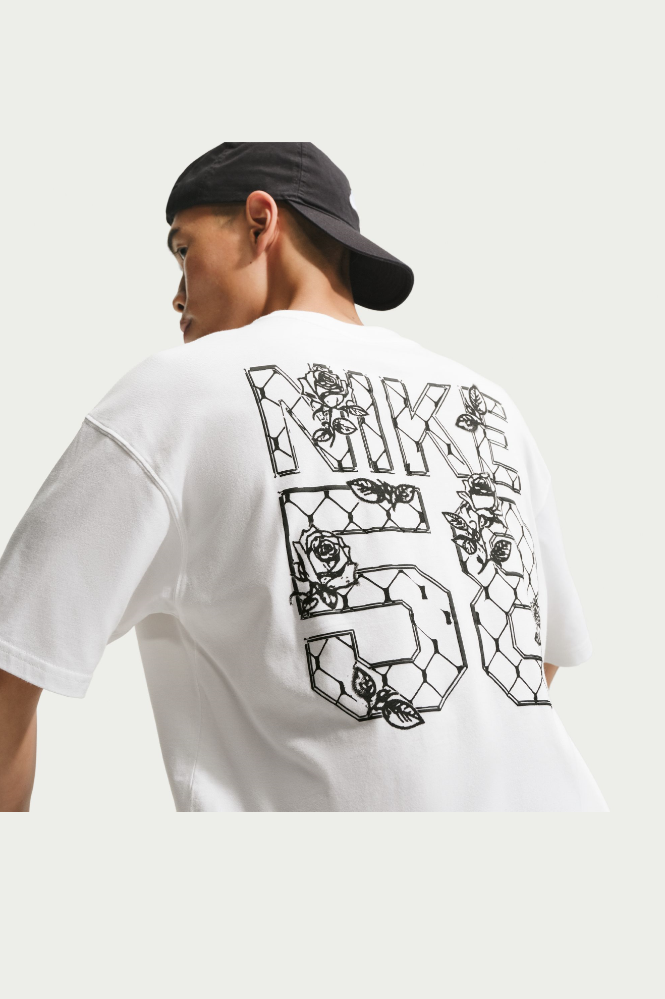 Nike SB MEN'S LSE VARSITY SKATE T-SHIRT