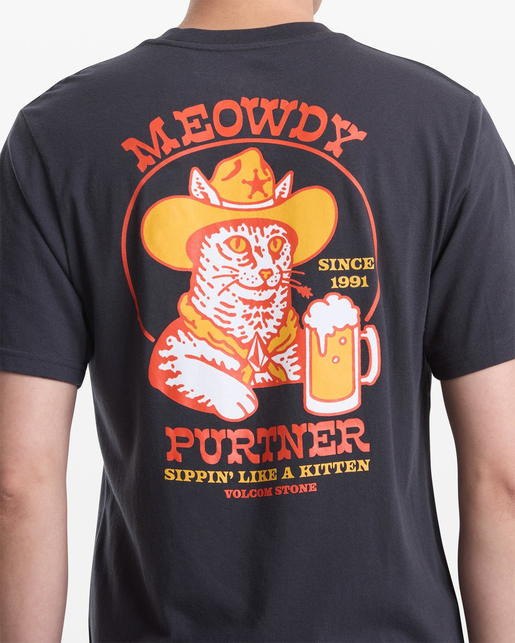 Volcom MEN'S CATASTROPHY SHORT SLEEVE TEE