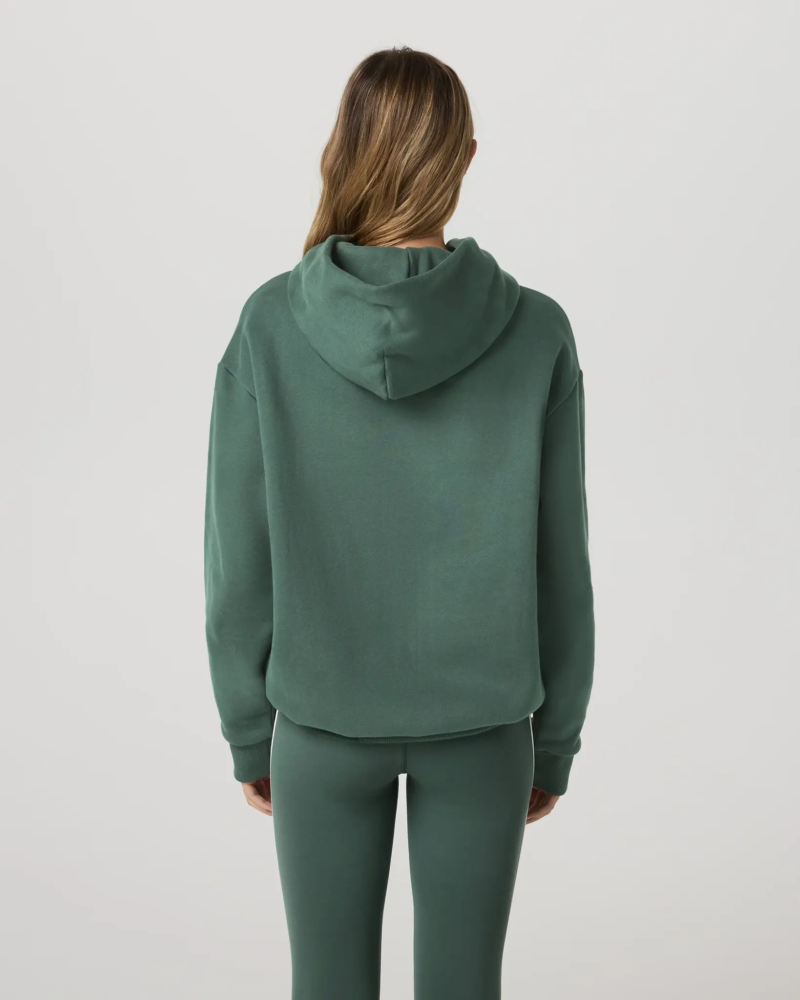 Vuori WOMEN'S RESTORE OVERSIZED HOODIE