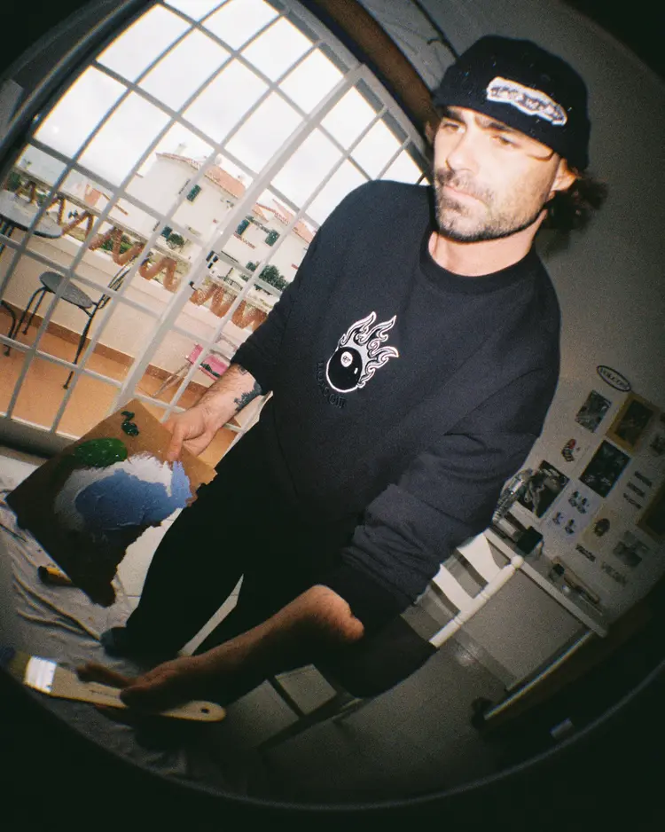 Volcom HOMMES FEATURED ARTIST SETH CONBOY CREW