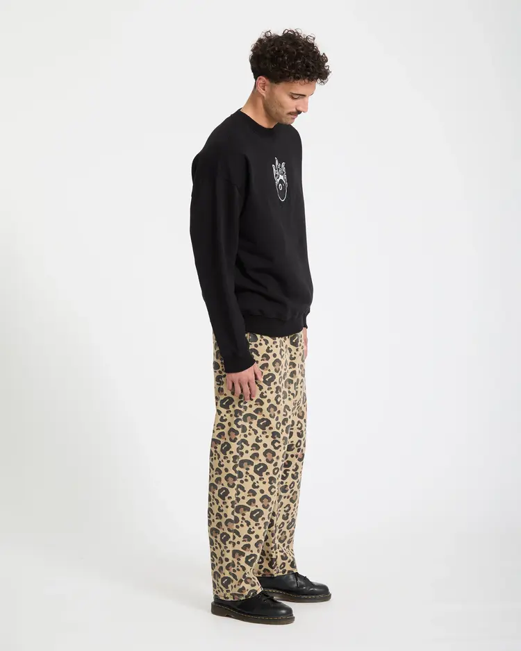 Volcom HOMMES FEATURED ARTIST SETH CONBOY CREW