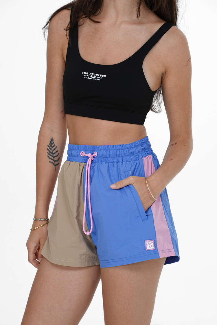 Notice the reckless FEMMES CASTAWAY SHORTS