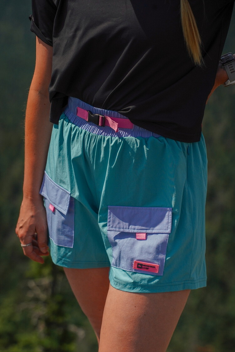 Notice the reckless FEMMES HIGHLAND TREK SHORTS