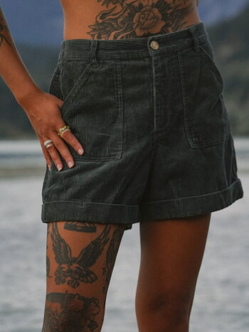 Notice the reckless FEMMES TEAL CORDUROY SHORT