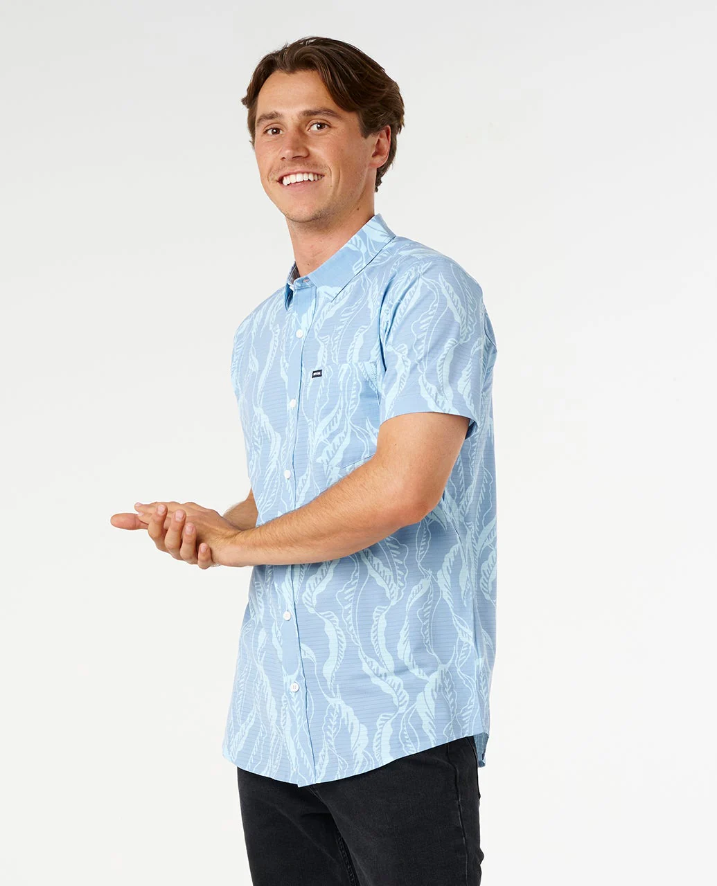RIP CURL MEN'S VAPORCOOL SESSIONS AEROTECH SHORT SLEEVE SHIRT
