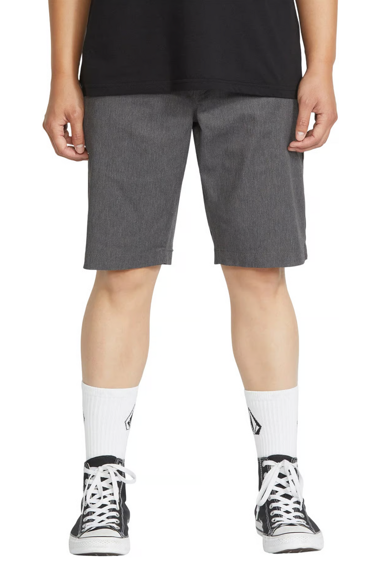 Volcom MEN'S FRICKIN MODERN STRETCH 21"