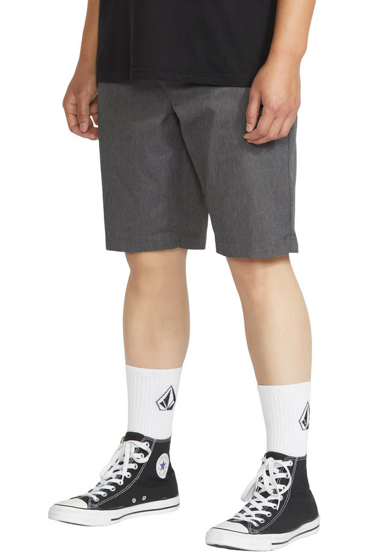 Volcom MEN'S FRICKIN MODERN STRETCH 21"