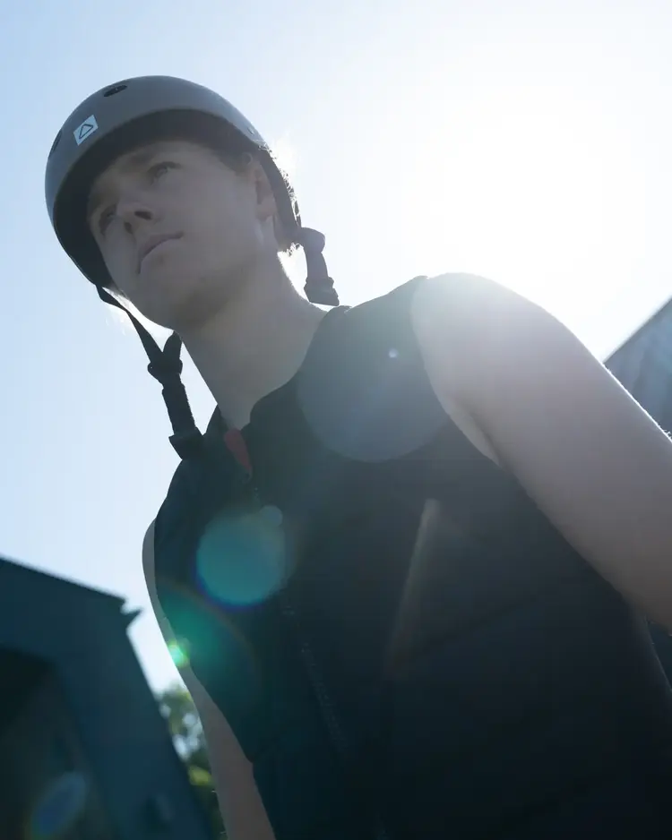 Follow LOVE NOR MONEY IMPACT VEST