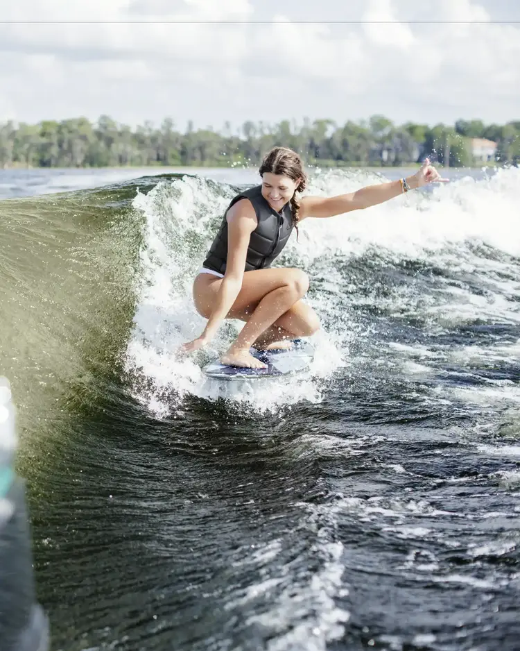 Follow FEMMES CORP IMPACT VEST