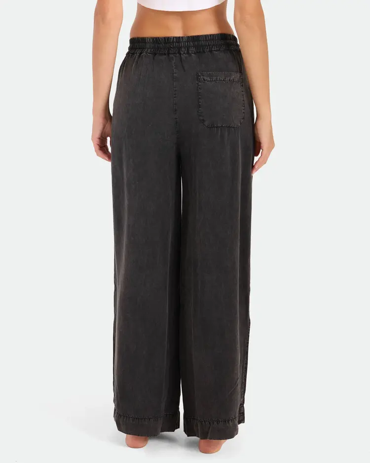 Volcom WOMEN'S WASHED UP TWILL PANTS