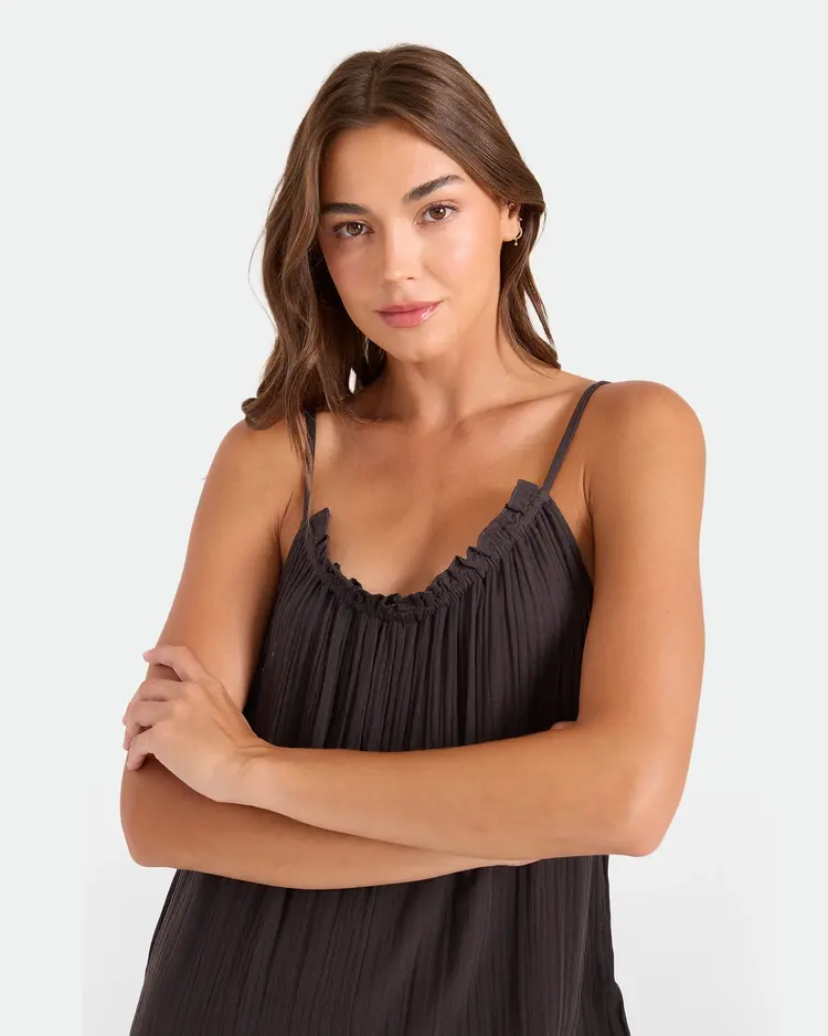 Volcom WOMEN'S RUFFLE UP ROMPER