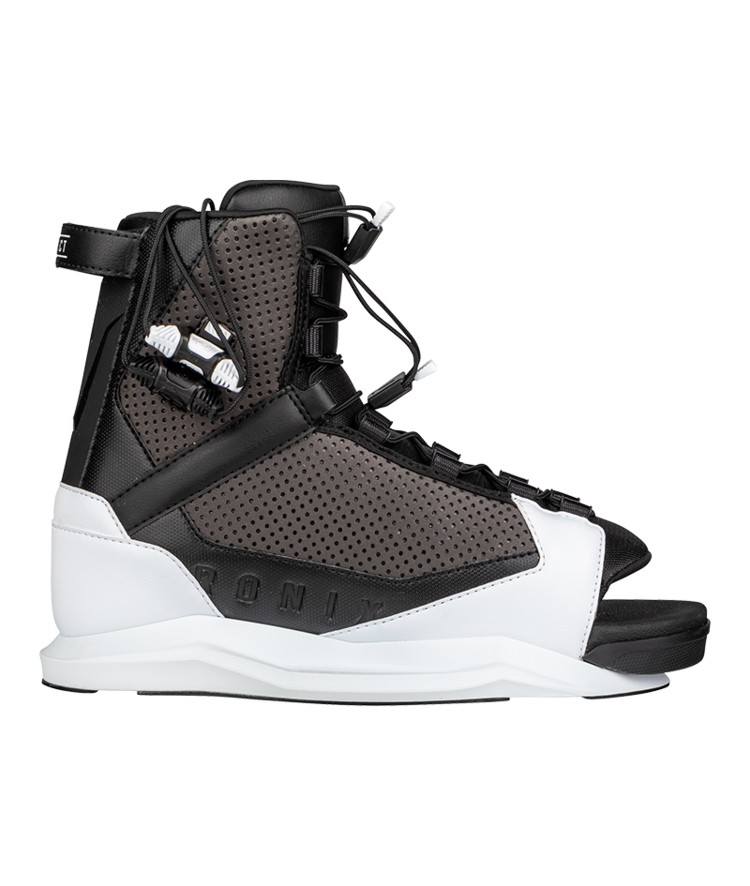 DISTRICT STAGE 2 WHITE/BLACK