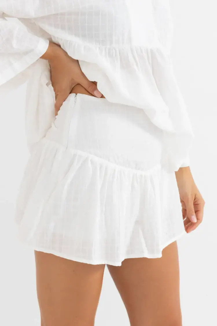 Rhythm WOMEN'S TAGGIE FRILL SKORT