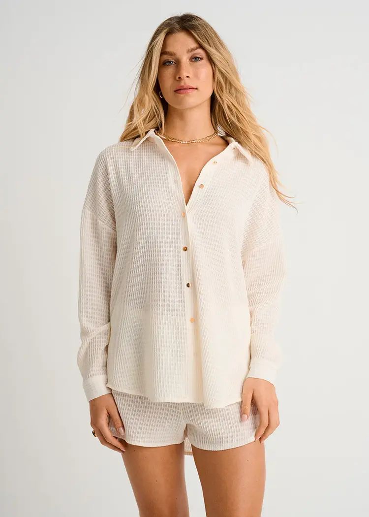 Everyday Sunday WOMEN'S TEXTURED COVER-UP SHORTS
