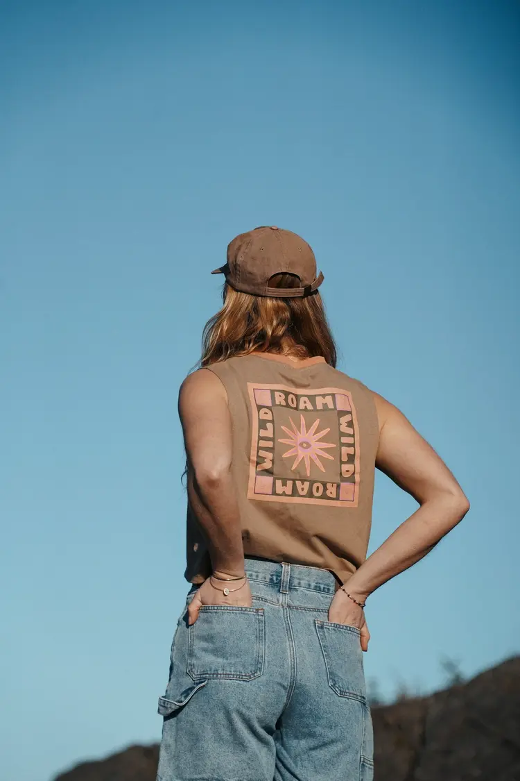Notice the reckless WOMEN'S ROAM FREE TANK TOP