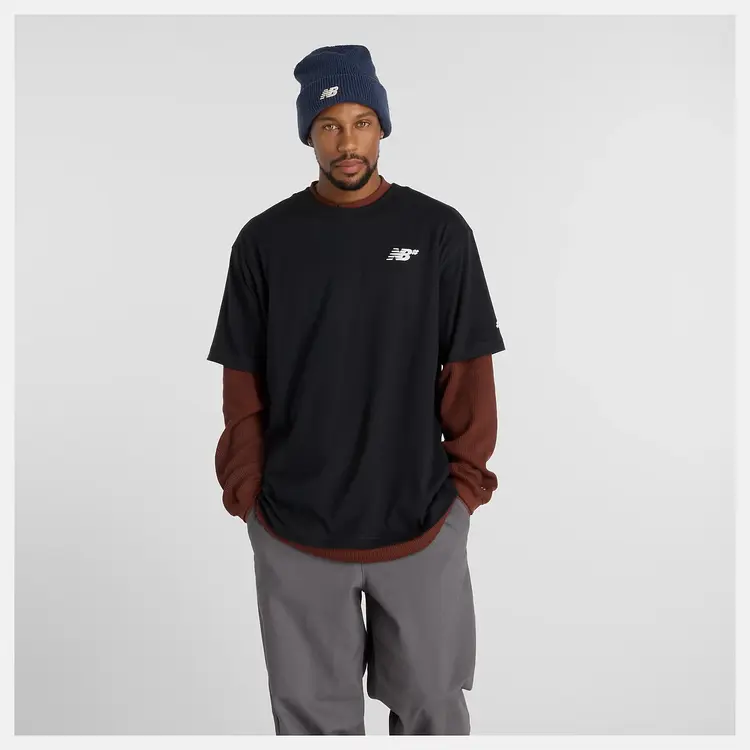 New Balance MEN'S NUMERIC SMALL LOGO T-SHIRT