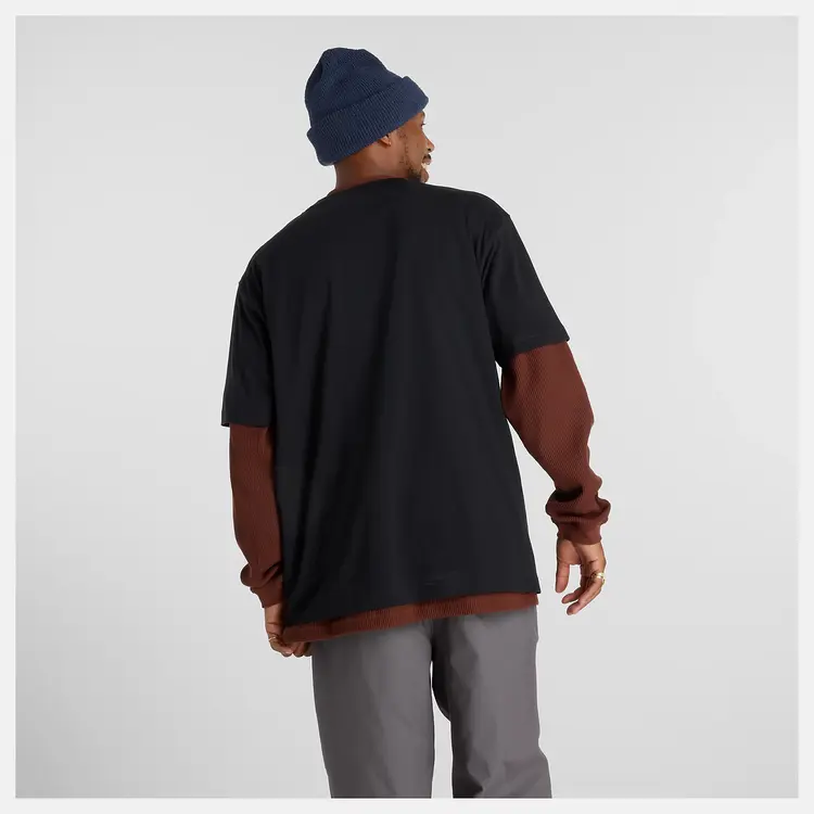 New Balance MEN'S NUMERIC SMALL LOGO T-SHIRT