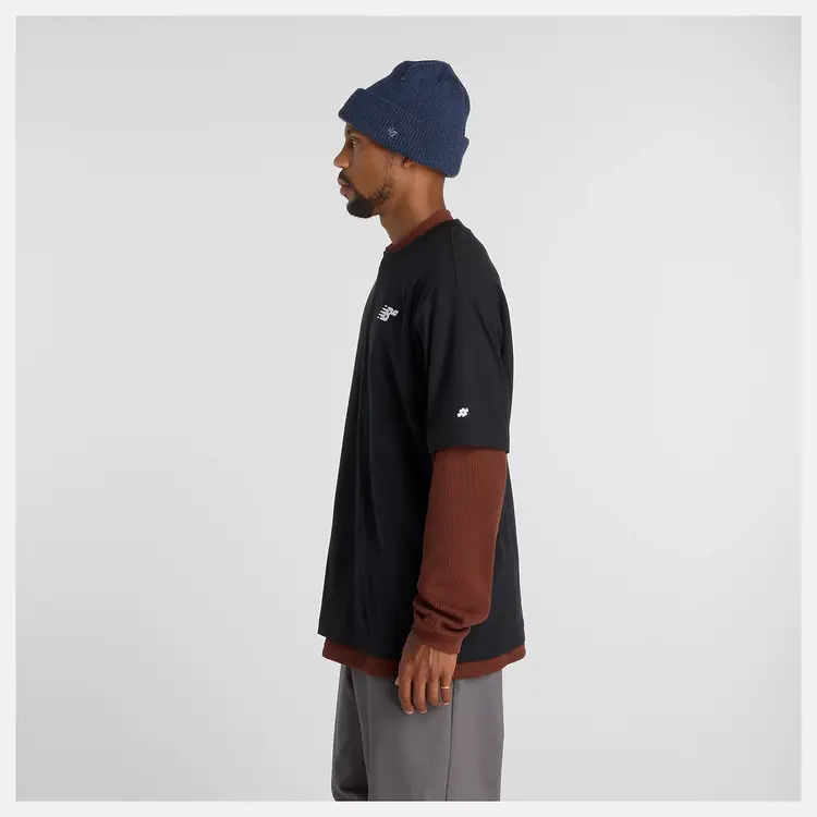 New Balance MEN'S NUMERIC SMALL LOGO T-SHIRT
