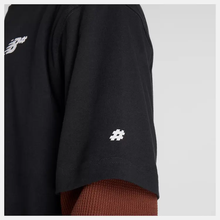 New Balance HOMMES NUMERIC SMALL LOGO T-SHIRT
