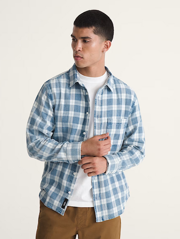 Vans MEN'S LAWSON SOLID OXFORD LS SHIRT BLEACH INDIGO