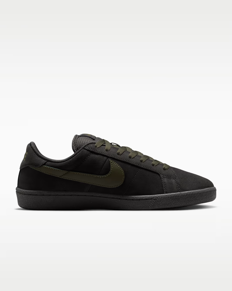 Nike SB HOMMES ZOOM TENNIS CLASSIC SKATE SHOES
