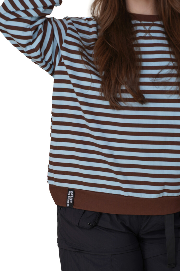 Notice the reckless WOMEN'S DRIFTWOOD OVERSIZED LONG SLEEVE