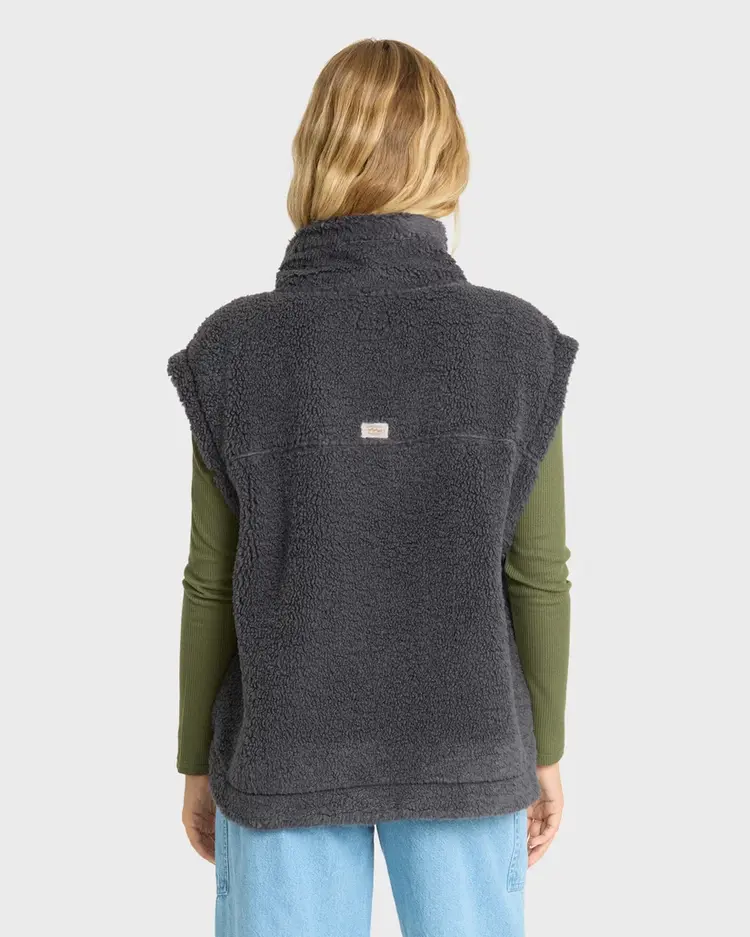 Billabong WOMEN'S WAVER SHERPA FLEECE VEST