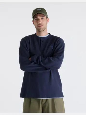 New Balance MEN'S NUMERIC WAFFLE KNIT LONG SLEEVE HENLEY DARK NIGHT