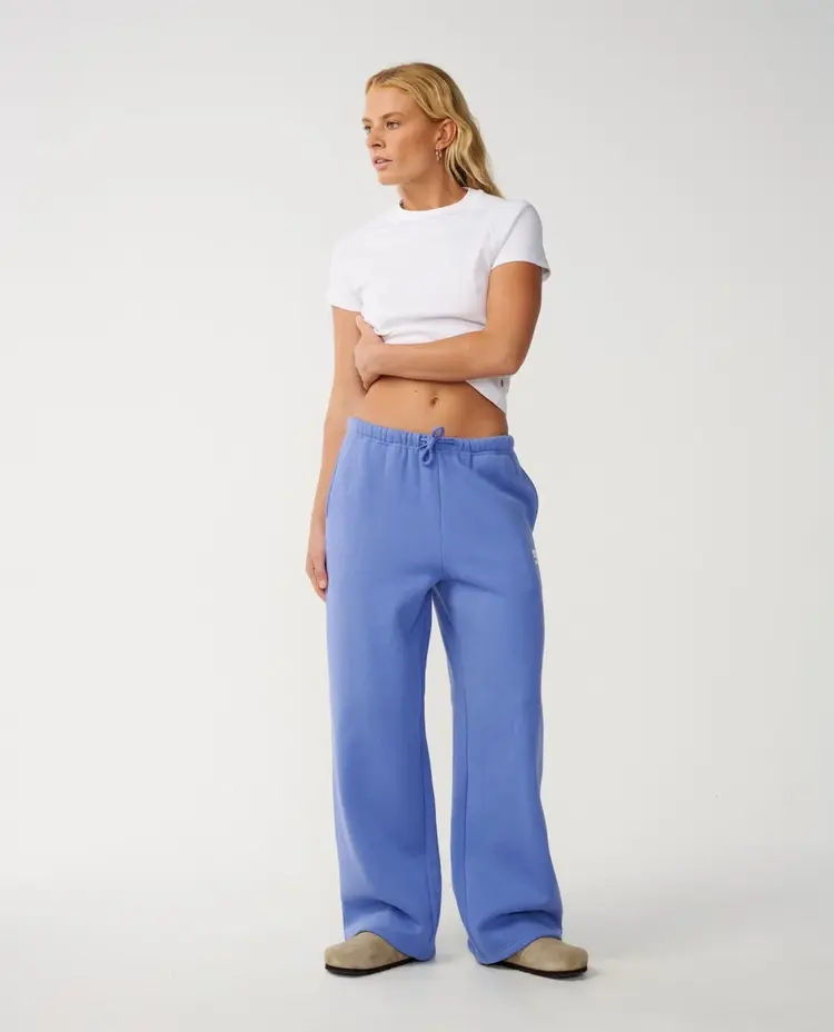 RIP CURL FEMMES SURF PUFF LEG TRACKPANT