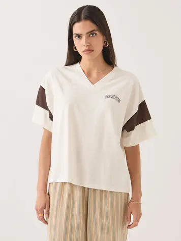 Brixton WOMEN'S BRIXTON BOXY CROPPED FOOTBALL T-SHIRT OFF WHITE