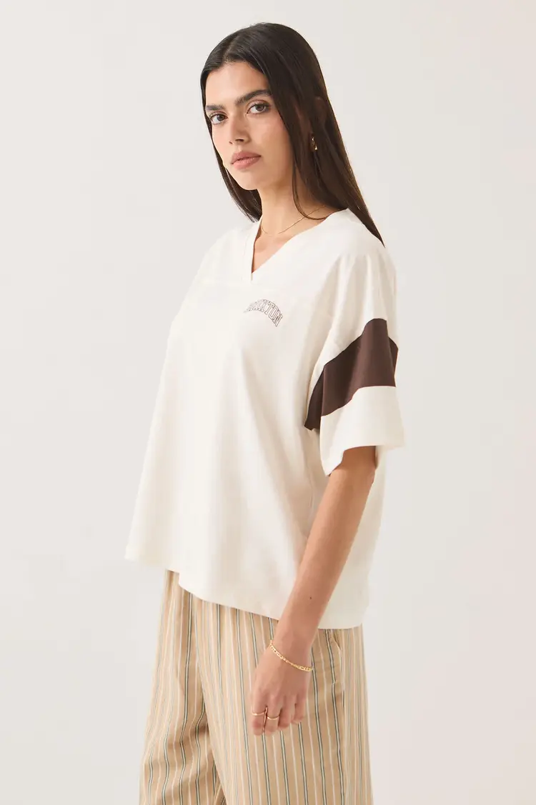 Brixton FEMMES BRIXTON BOXY CROPPED FOOTBALL T-SHIRT