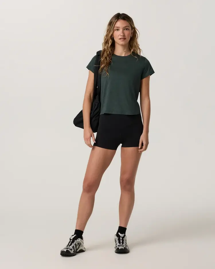 Vuori WOMEN'S ENERGY CLASSIC TEE