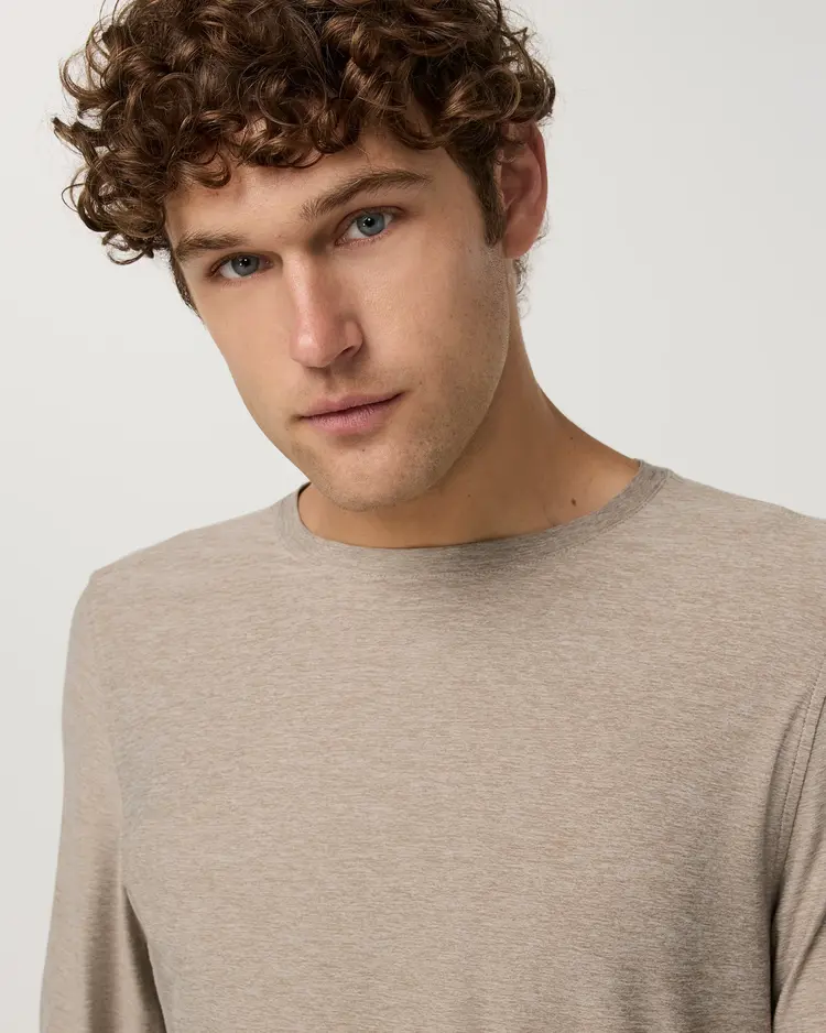 Vuori MEN'S LONG SLEEVE STRATO TECH TEE